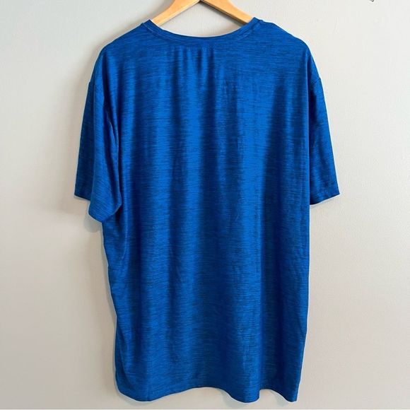 #52 32 Degrees Soft Light Weight Blue T-Shirt with Chest Pocket - Picture 2 of 5